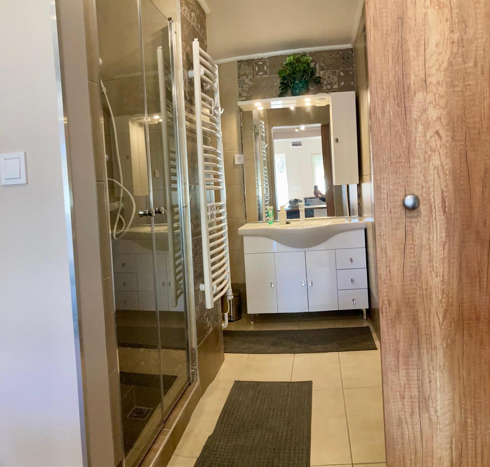 Spengler Apartman Harkany Phòng bức ảnh